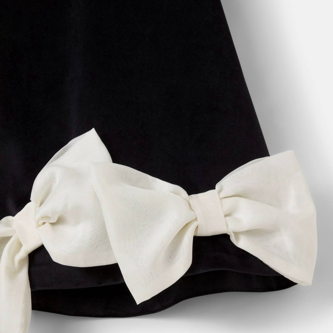 Bow Detail Velvet Dress - Black