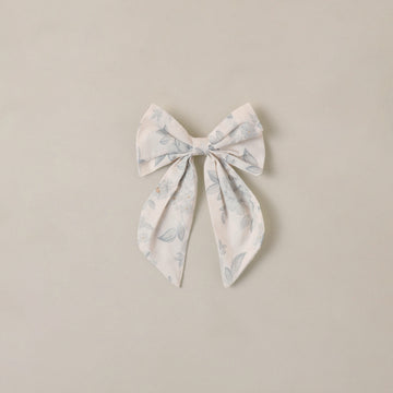 Everly Bow in Mist English Rose